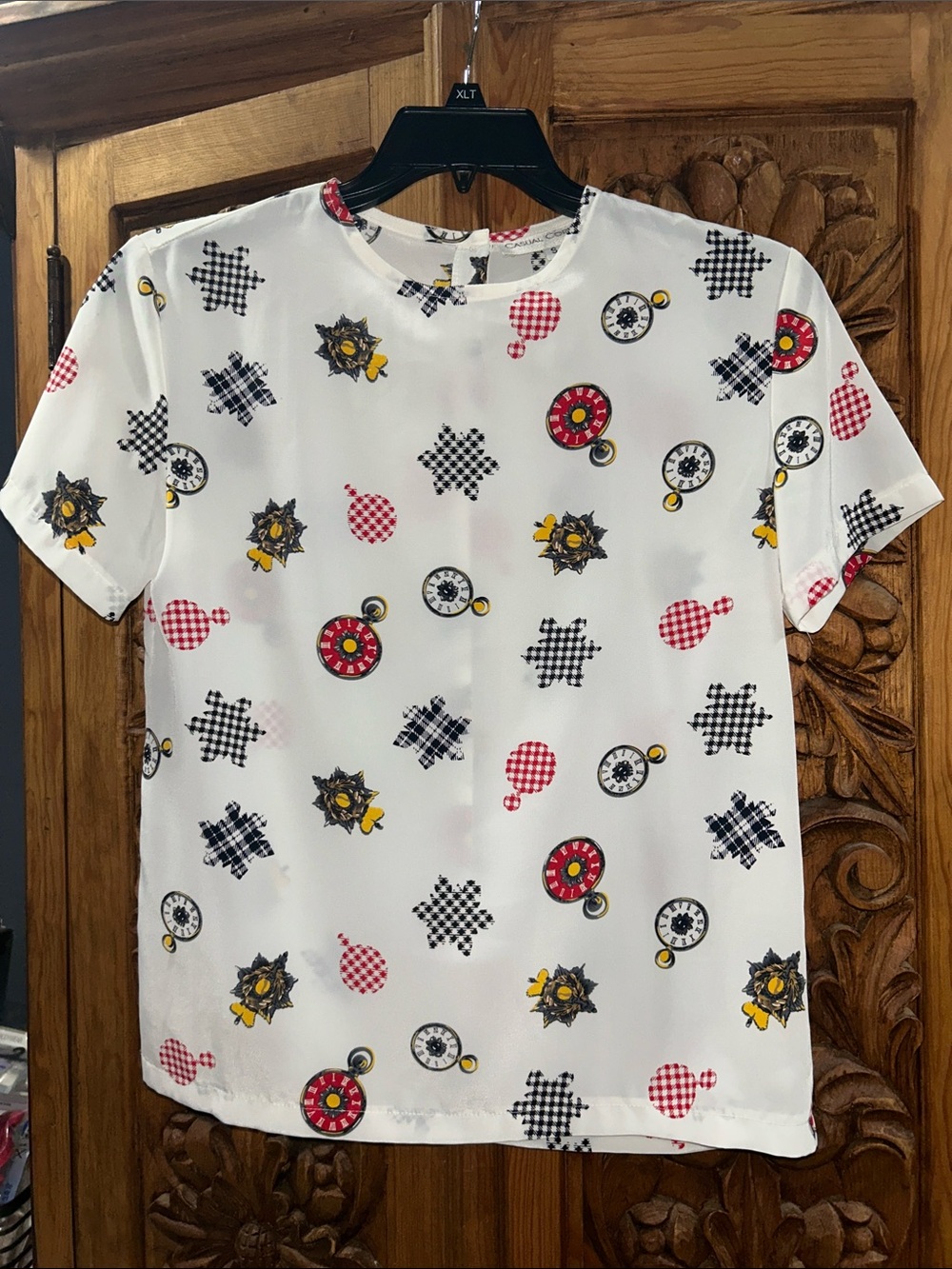Vintage Casual Corner small shell shirt